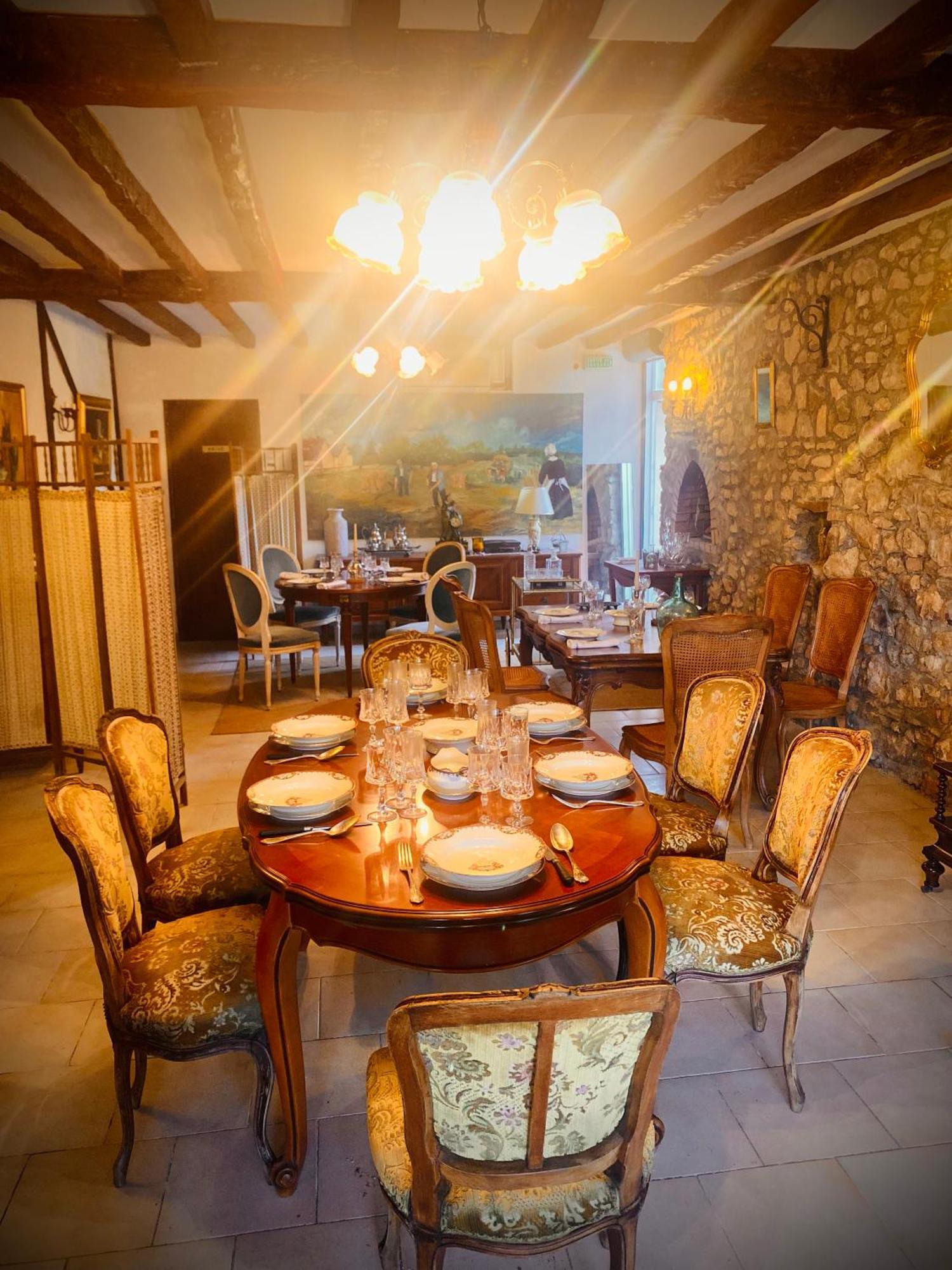 Auberge Du Chant Du Coq Anjouin Екстер'єр фото